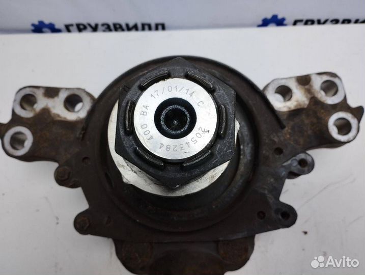 Кулак передний Volvo FM4 1026767