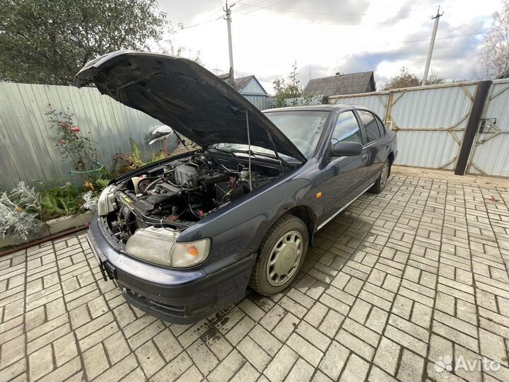 Nissan Maxima 2.0 МТ, 1997, 250 000 км