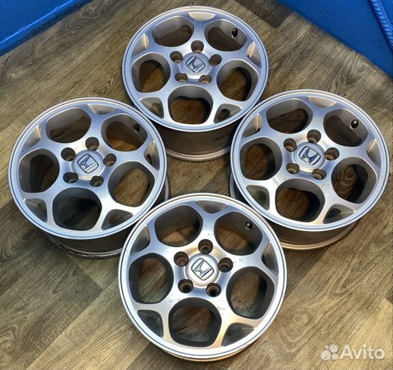 Диски литые Honda оригинал R15