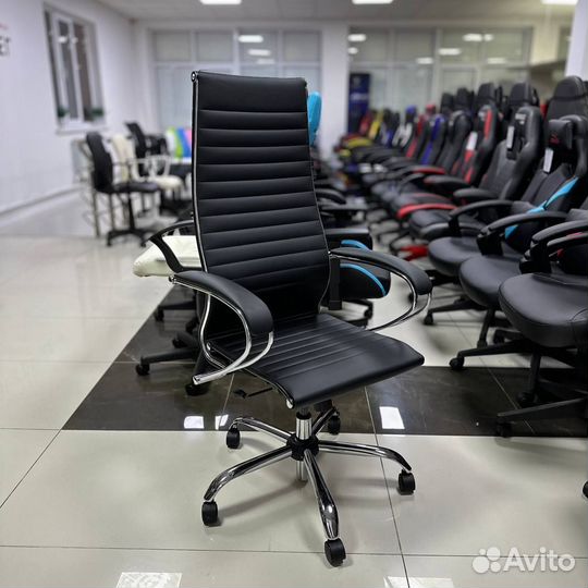 Компьютерное кресло Metta комплект 8 (цвета)