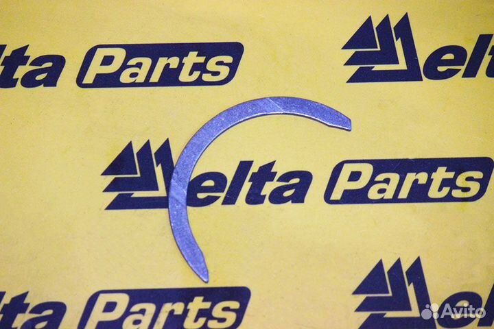 Полукольцо упорное коленвала;верхнее Perkins 31137