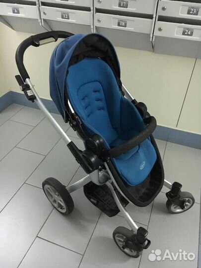 Детская коляска фиксирующая ребенка (не сползает)