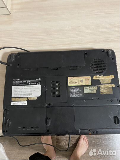 Ноутбук toshiba