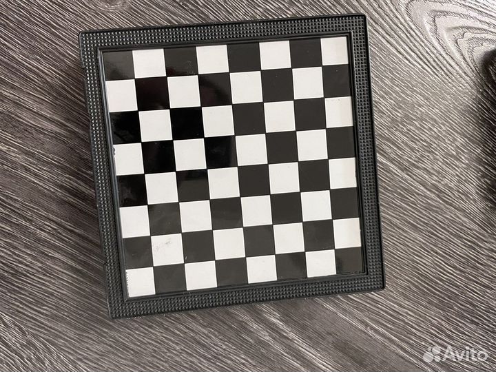 Шашки и шахматы, многоигровки