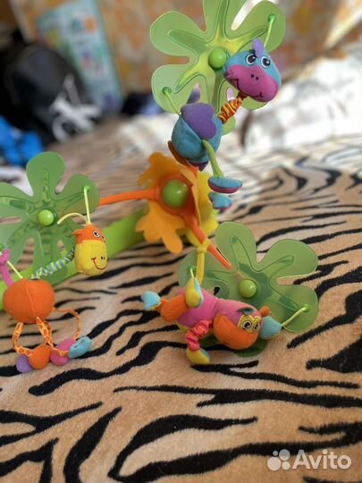 Мобиль на кроватку tiny love