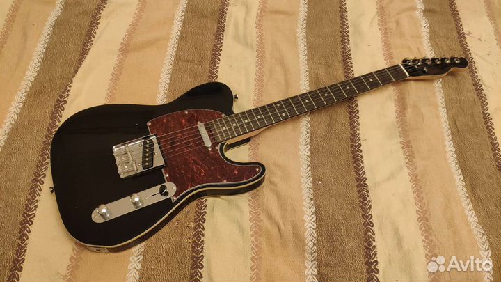 Реплика Fender Telecaster чёрный с красным