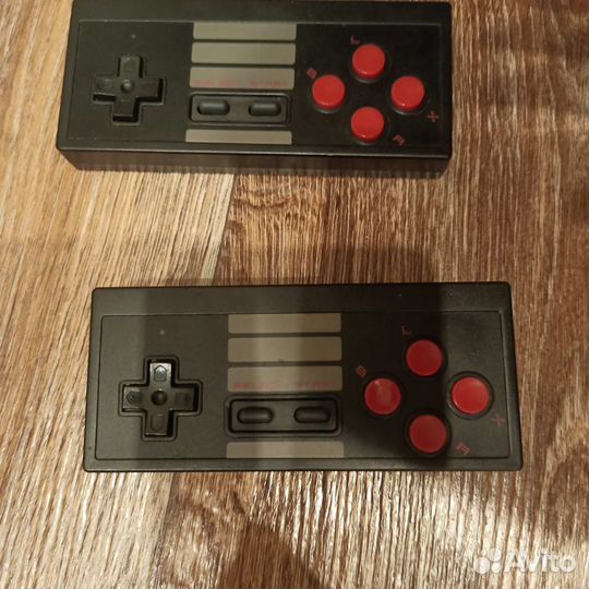 Игровая приставка 8 бит