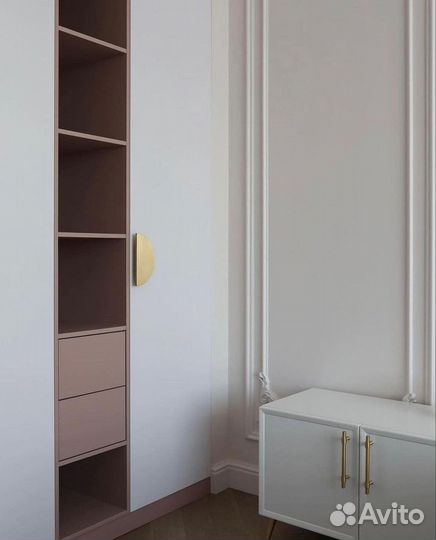 Шкаф в квартиру X 387