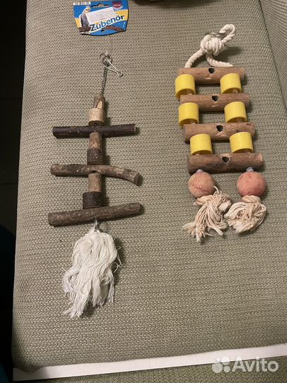 Игрушки для попугая