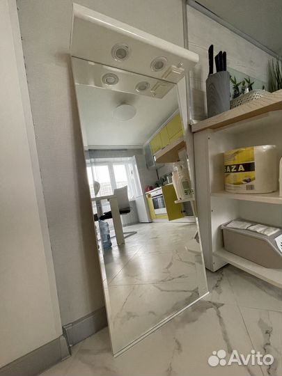 Зеркало для ванной 50х110 с подсветкой Flumen