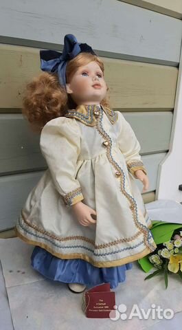 Кукла фарфоровая коллекционная