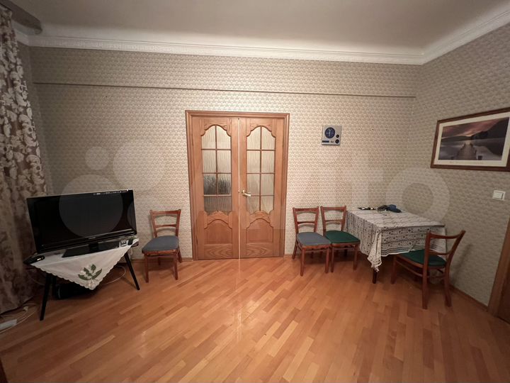 3-к. квартира, 86,3 м², 5/5 эт.