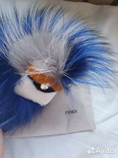 Брелок на сумку от брэнда Fendi