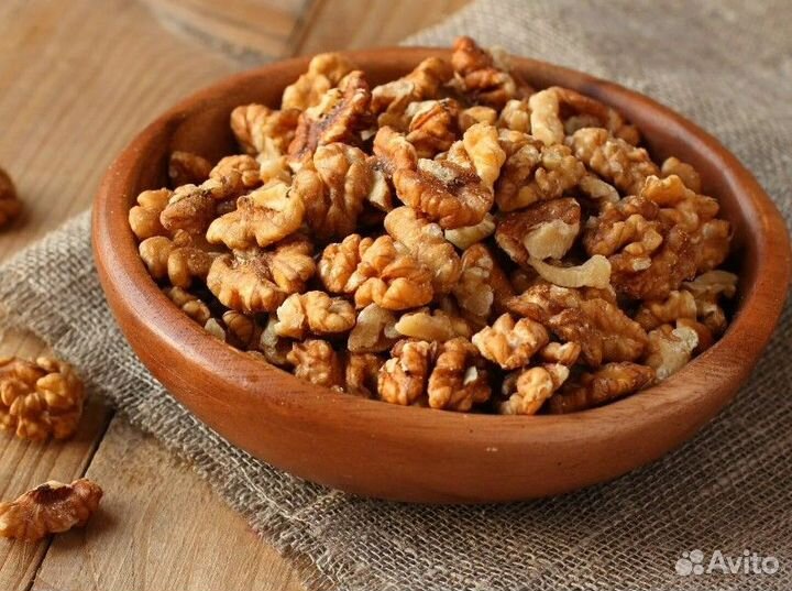 Грецкий орех очищенный средний