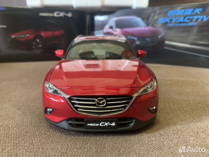 Модель новая.1/18.Mazda CX-4