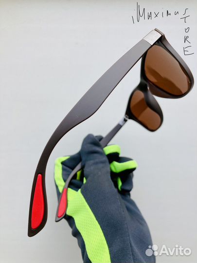 Поляризационные солнцезащитные очки коричневые