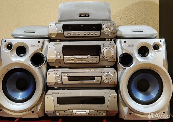 Музыкальные центры Technics, Yamaha, Philips