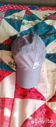 Две Бейсболки