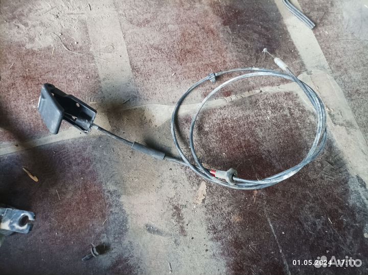 Трос капота hyundai Starex H-100