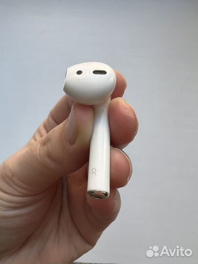 Наушники apple airpods 2 правый (1 поколение)