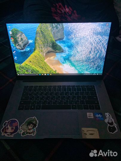 Honor magicbook x15 i5