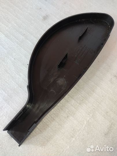 Защита правого дворника bmw 5 e39