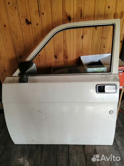 Комплект дверей на Волгу 2410