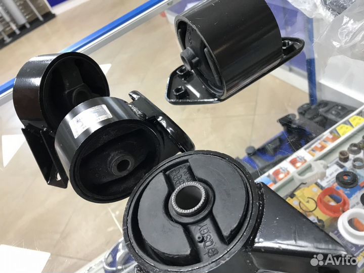 Опора двигателя Hyundai Accent