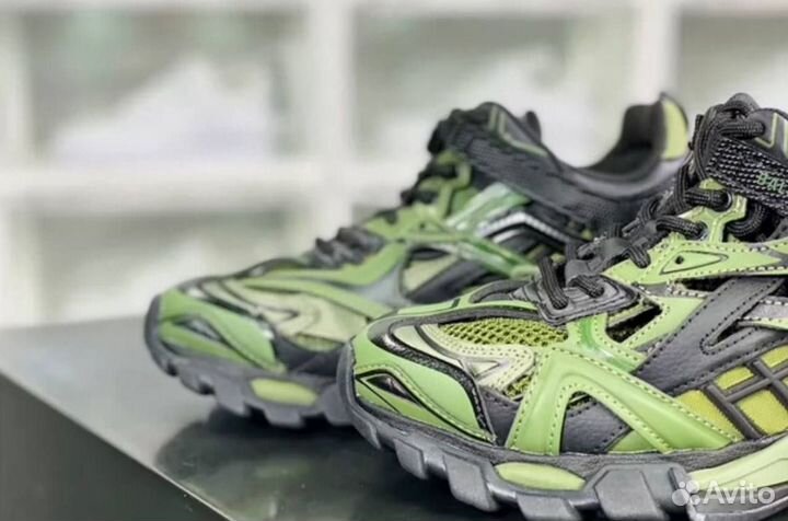 Кроссовки Balenciaga track2