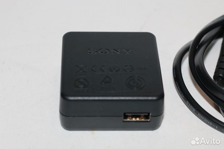 Зарядное устройство для Sony (оригинал)