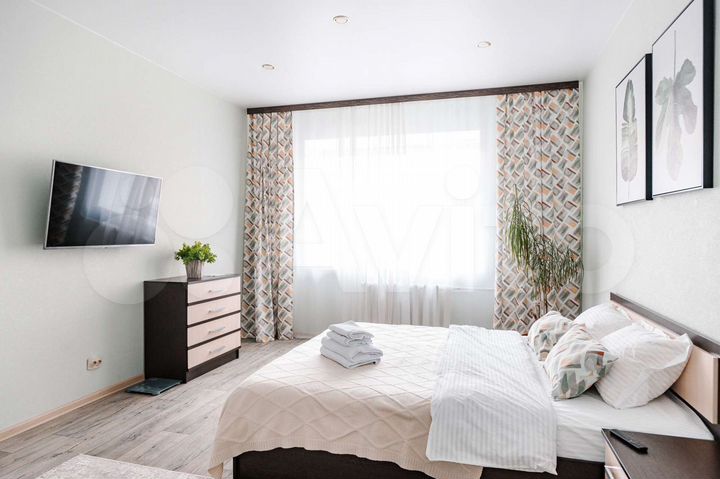 2-к. квартира, 70 м², 3/10 эт.