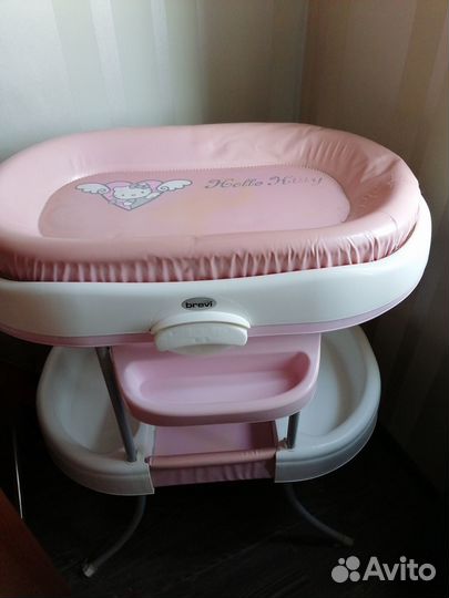 Пеленальный столик с ванночкой. Brevi