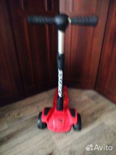 Самокат детский трехколесный
