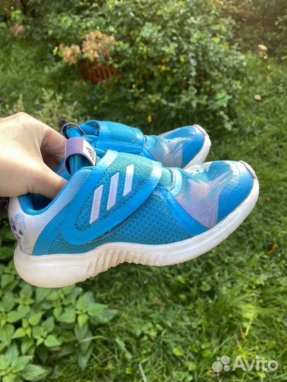 Кроссовки для девочки 28