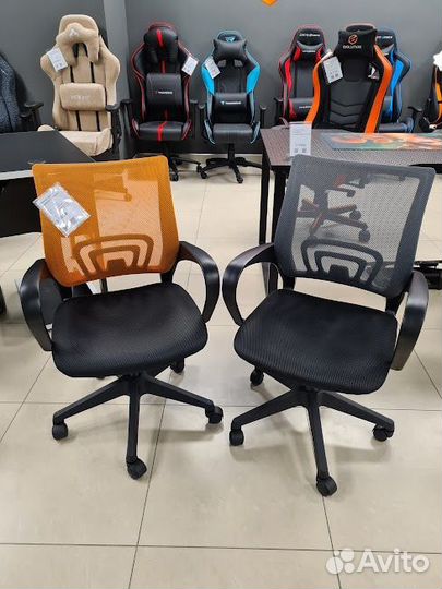 Компьютерное кресло