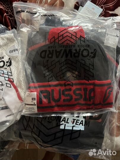 Шапка форвард