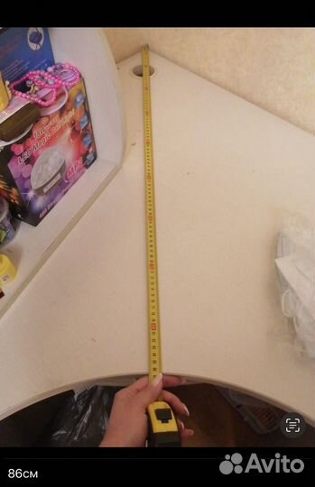 Угловой стол