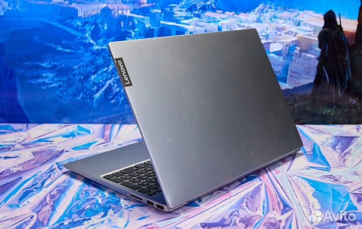 Ультрабук Lenovo / SSD / Intel Core i5 / 512 GB