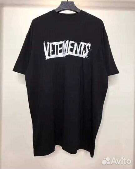 Оверсайз футболка Vetements (World Tour)