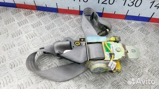 Ремень безопасности с пиропатроном сиденья передне