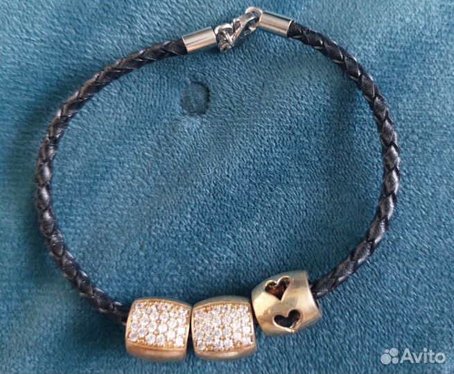 Украшения: подвески, браслет, шармы