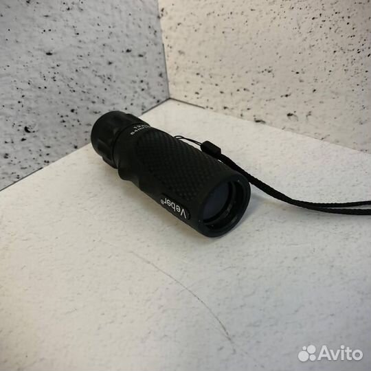 Бинокль Veber 12/25