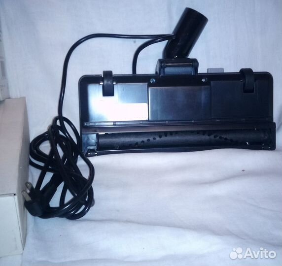 Турбощётка. Щетка пол-ковер. Пылесос vitek VT-1821