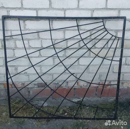Решетки для окон б/у