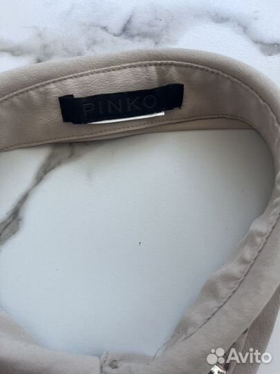 Воротник Pinko