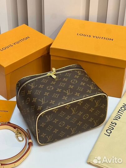 Косметичка Louis Vuitton Nice BB