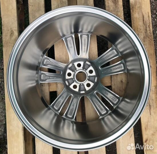 C2D7282: Колесный диск R19 Jaguar XJ