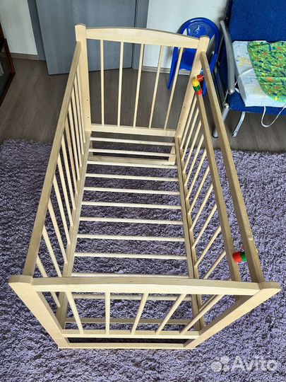 Детская кроватка