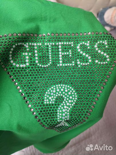 Футболка женская Guess