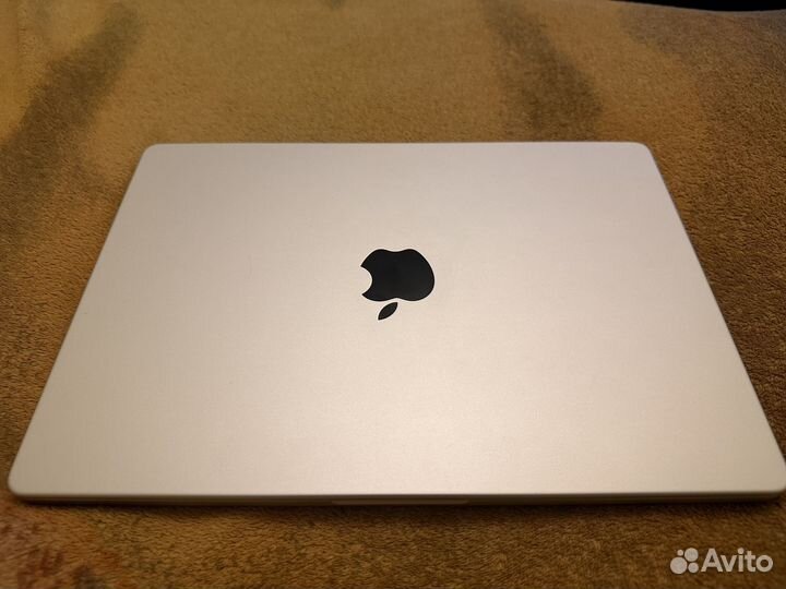 MacBook Pro 14 2021 M1 Max 32C 64GB/2TB Silver